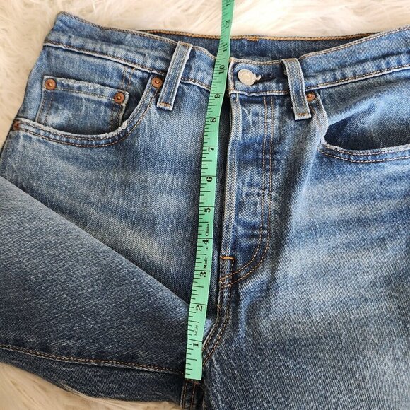 Levi's 501 Jeans Womens W27 28x28 Button Fly Medium‎ Wash Denim Distressed - Picture 9 of 14